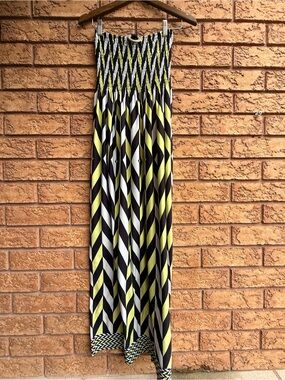 4/$25 • Cruise Strapless Smocked Geometric Chevron Maxi Dress